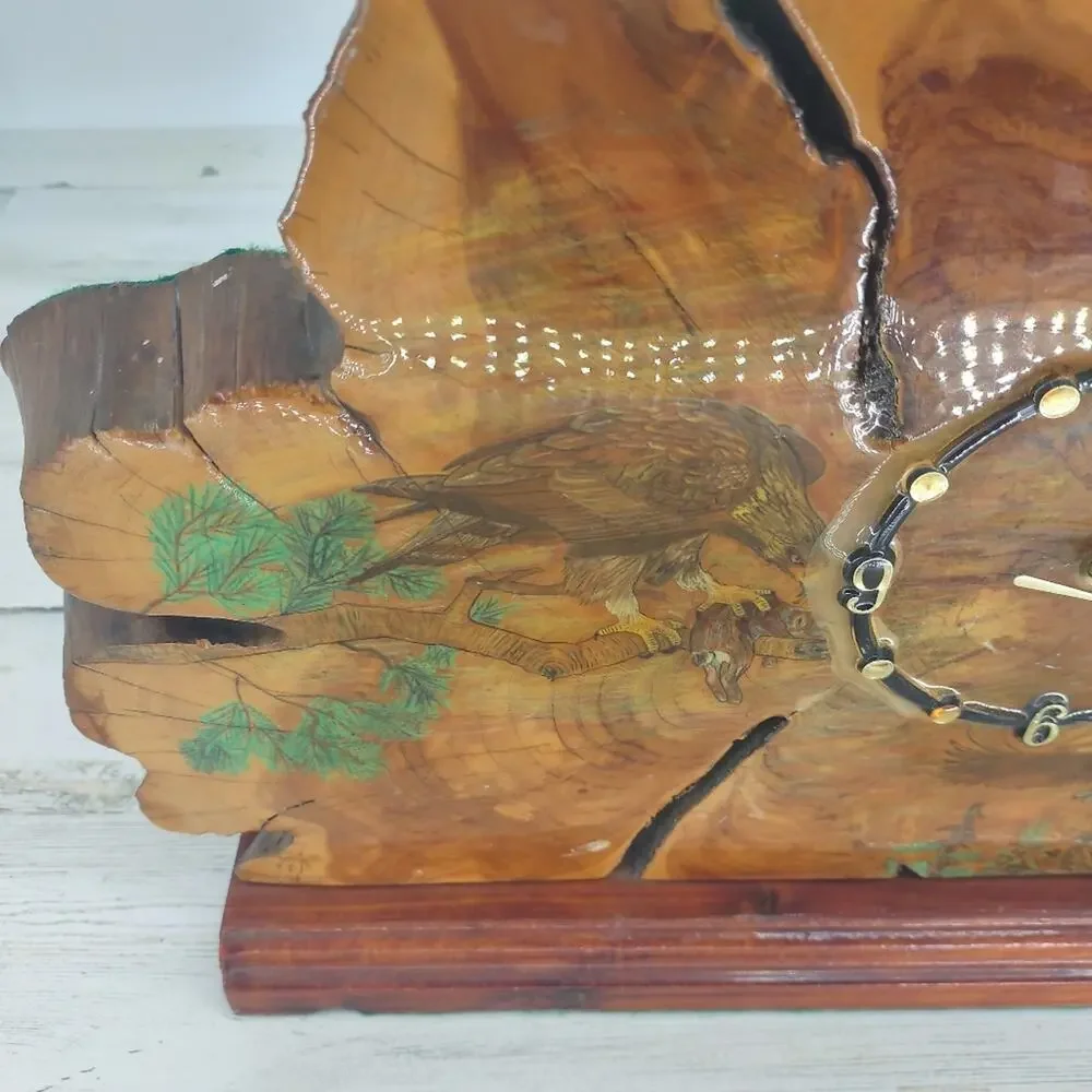 Cedar Vintage Wood Slice Clock Bald Eagles Painted Mantel Clock
